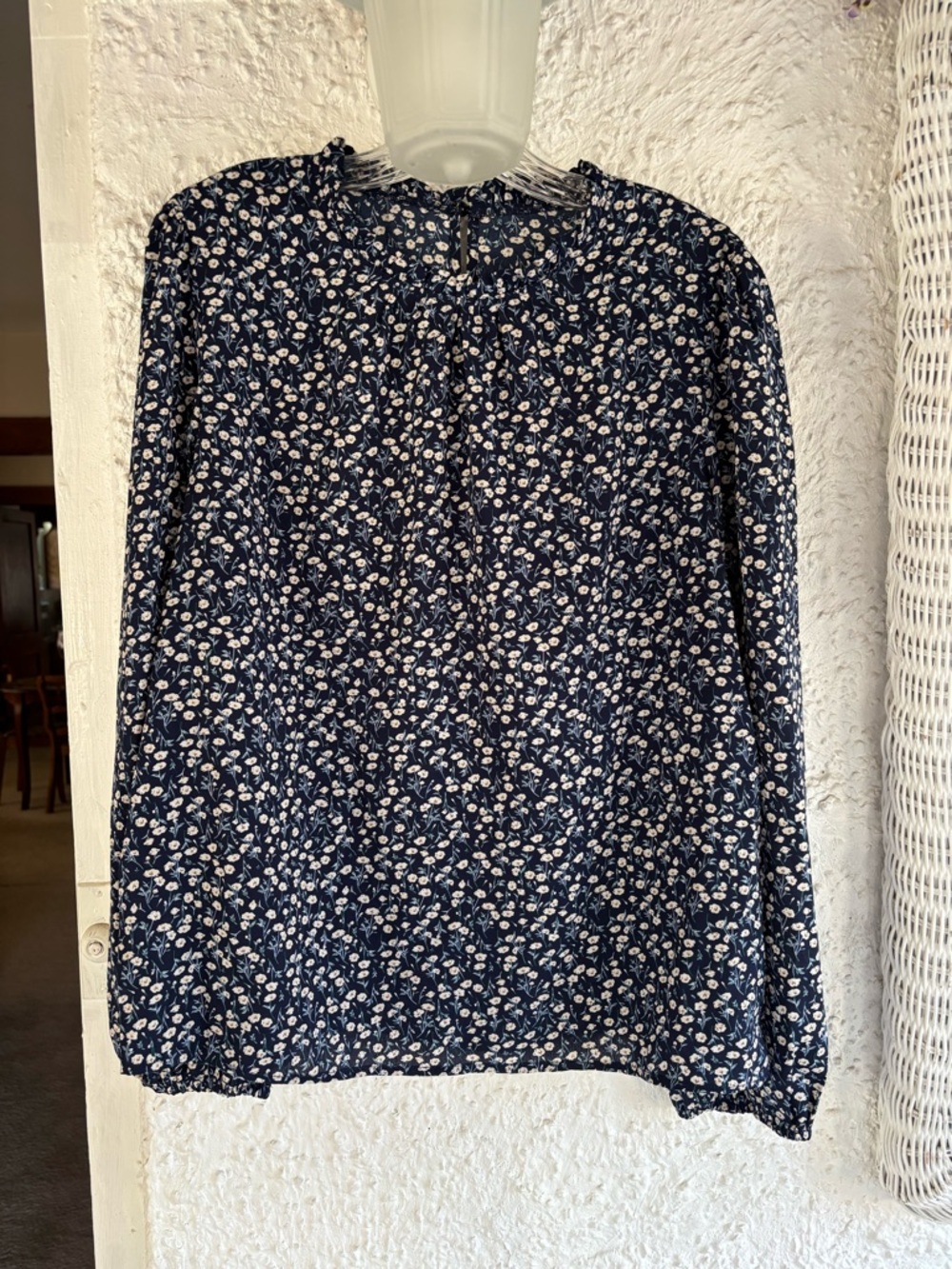 Women’s Navy Floral Long-Sleeve Blouse